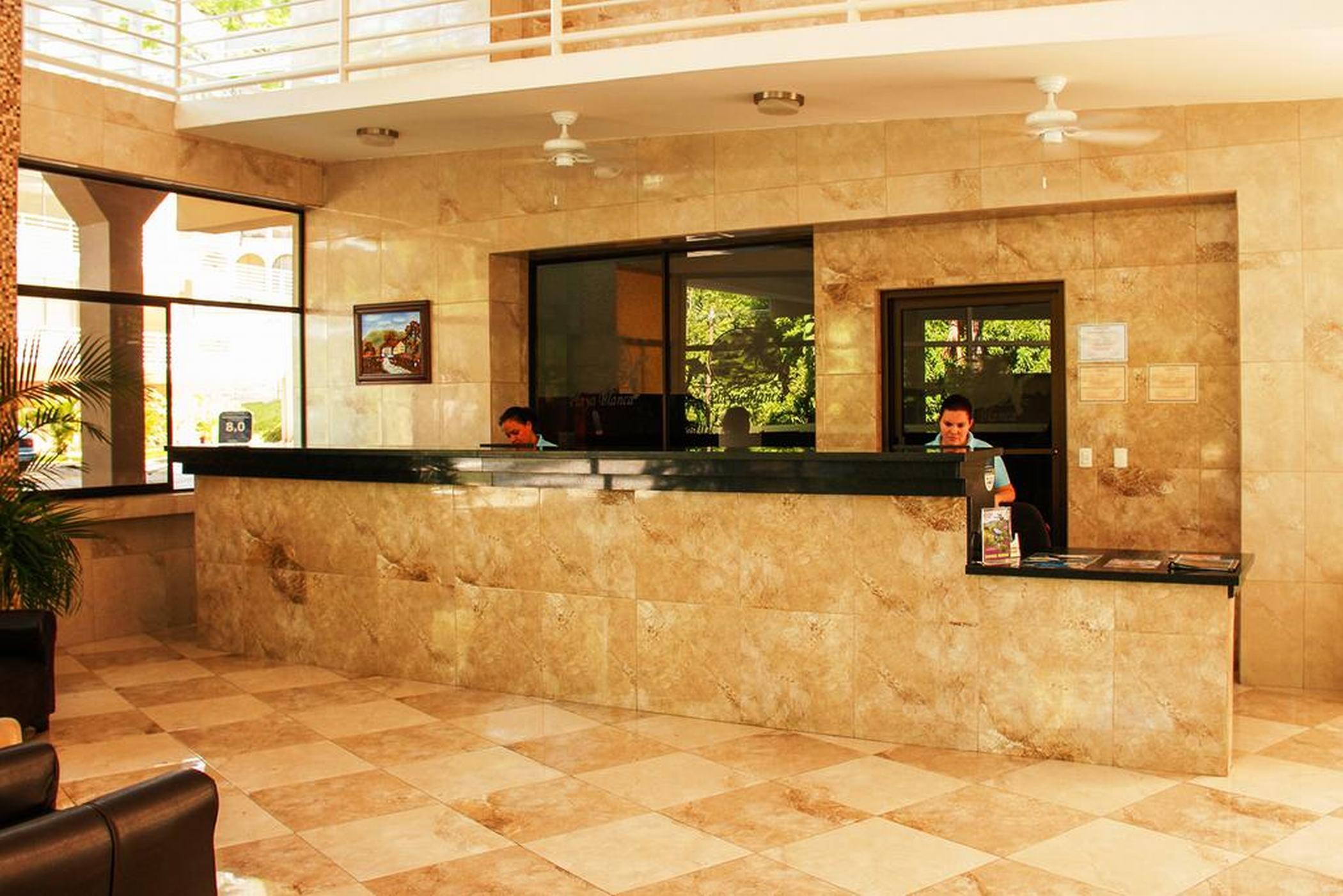 Hotel Arenas En Punta Leona Las Agujas Exterior foto