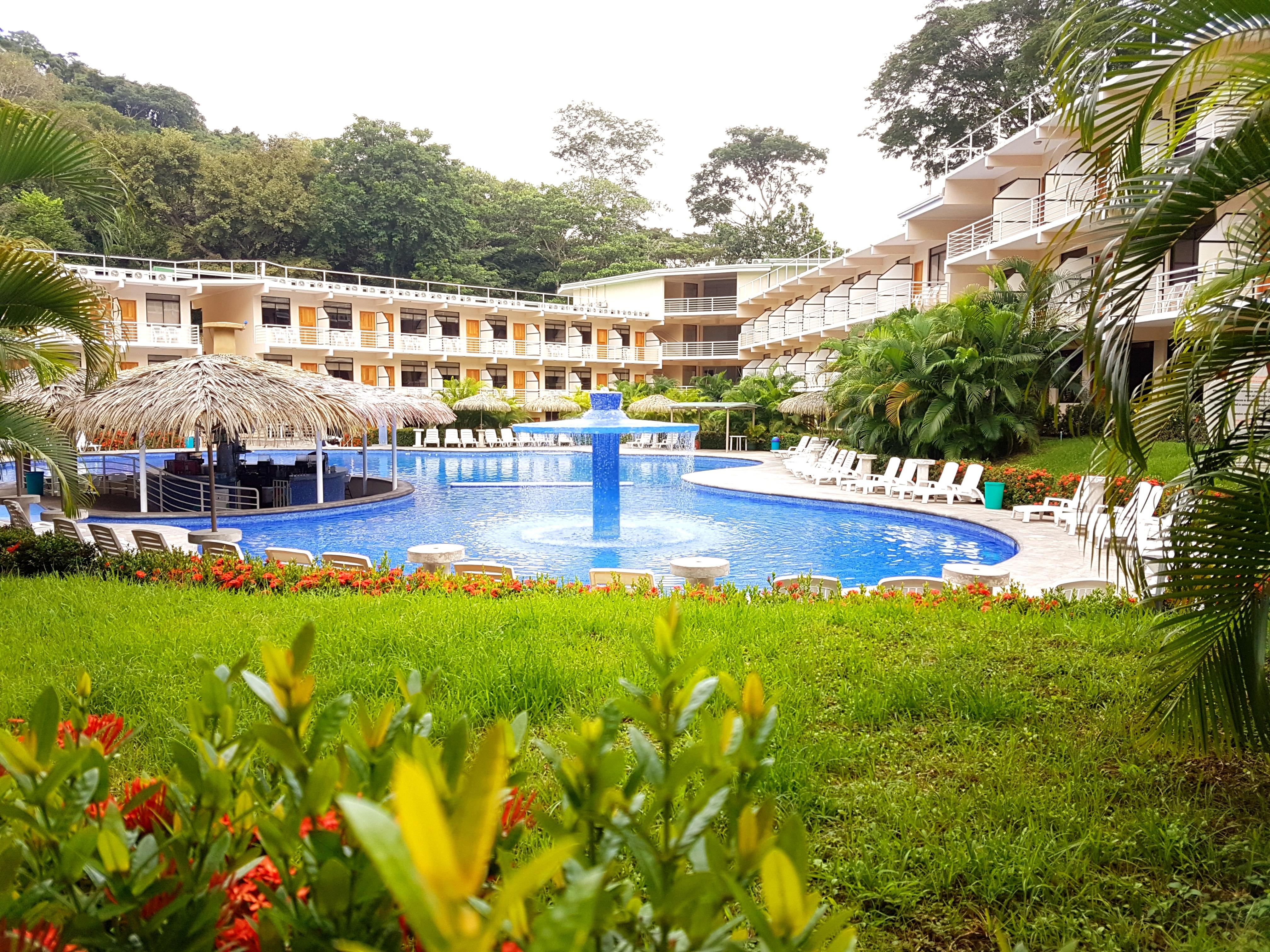 Hotel Arenas En Punta Leona Las Agujas Exterior foto