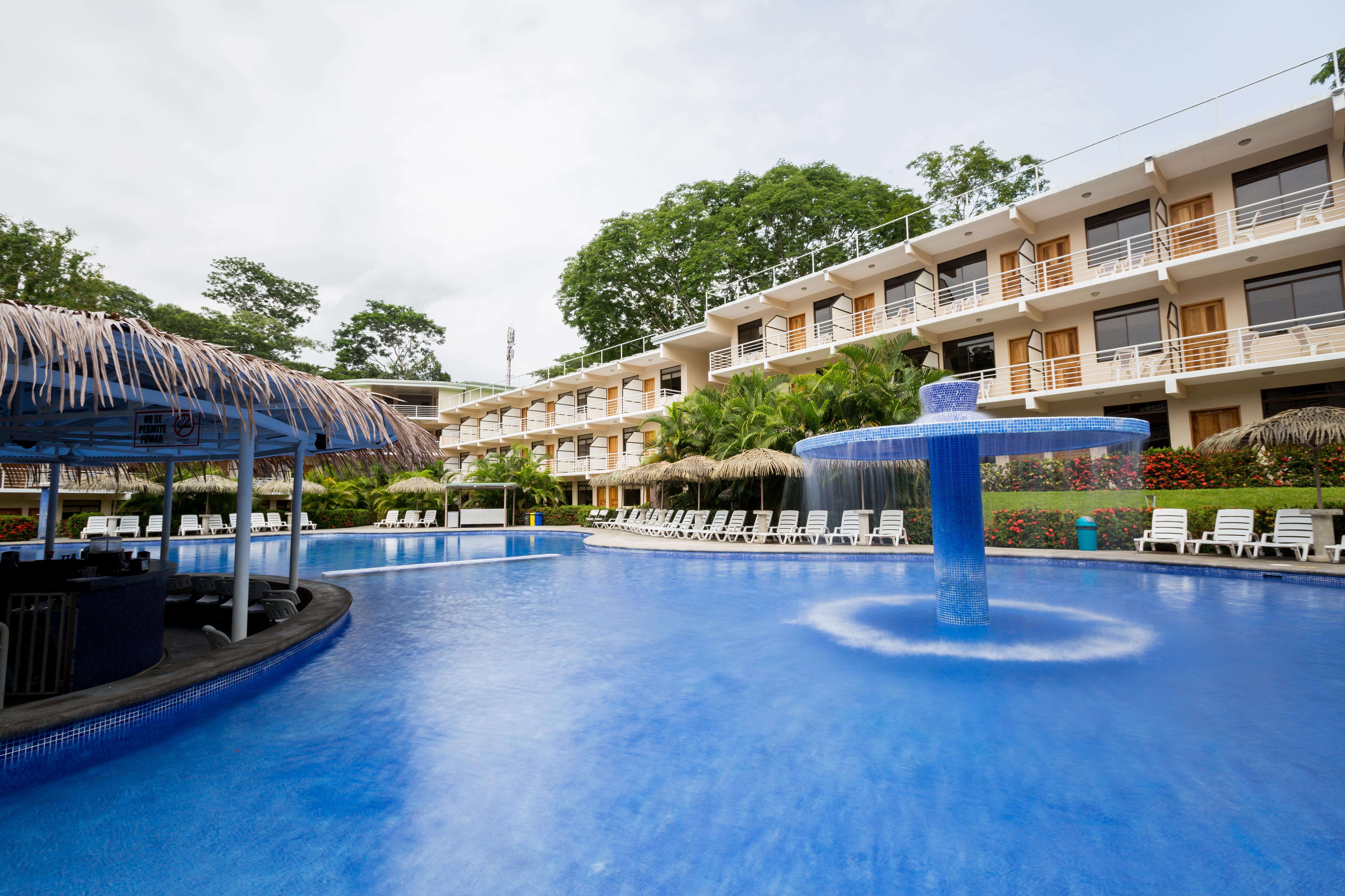 Hotel Arenas En Punta Leona Las Agujas Exterior foto