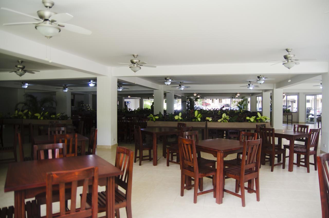 Hotel Arenas En Punta Leona Las Agujas Exterior foto