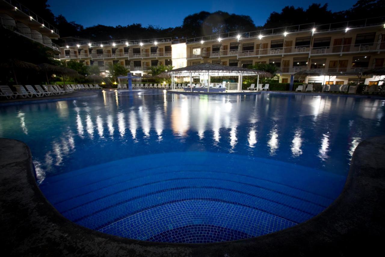 Hotel Arenas En Punta Leona Las Agujas Exterior foto